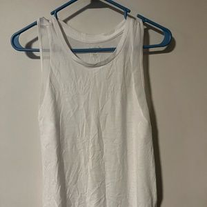 Women's Old Navy Active Go-Dry White Tank
